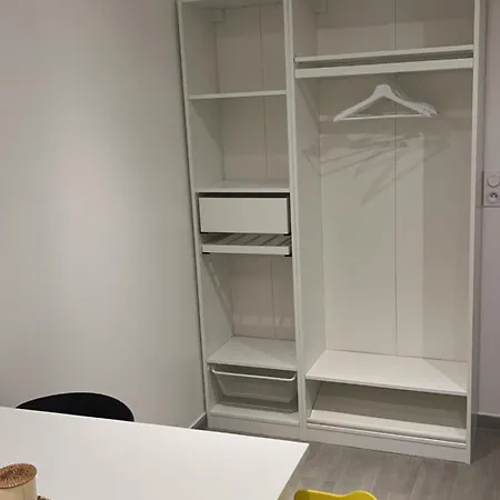 Neuf Avec Terrasse Lejlighed