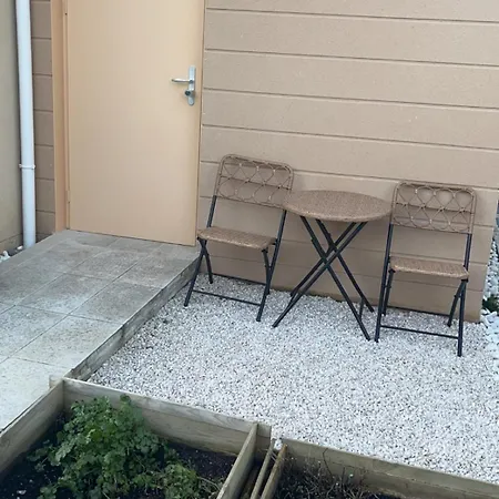 Neuf Avec Terrasse Et Entree Independante *
